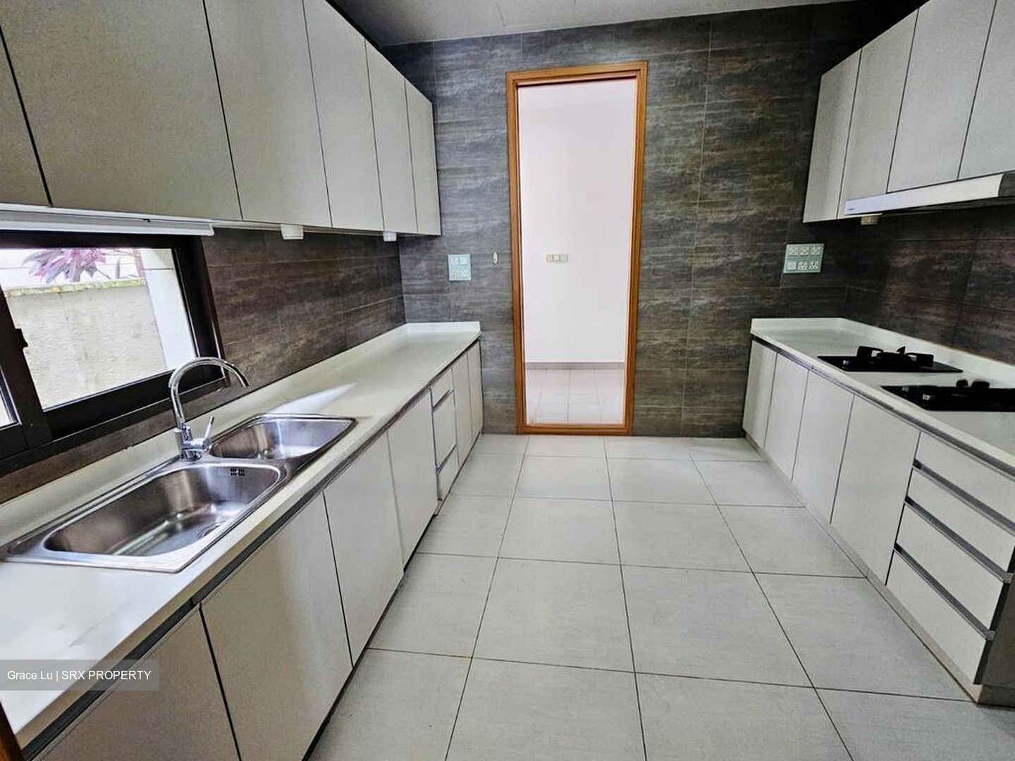 Paradise Island (D4), Detached #466464731